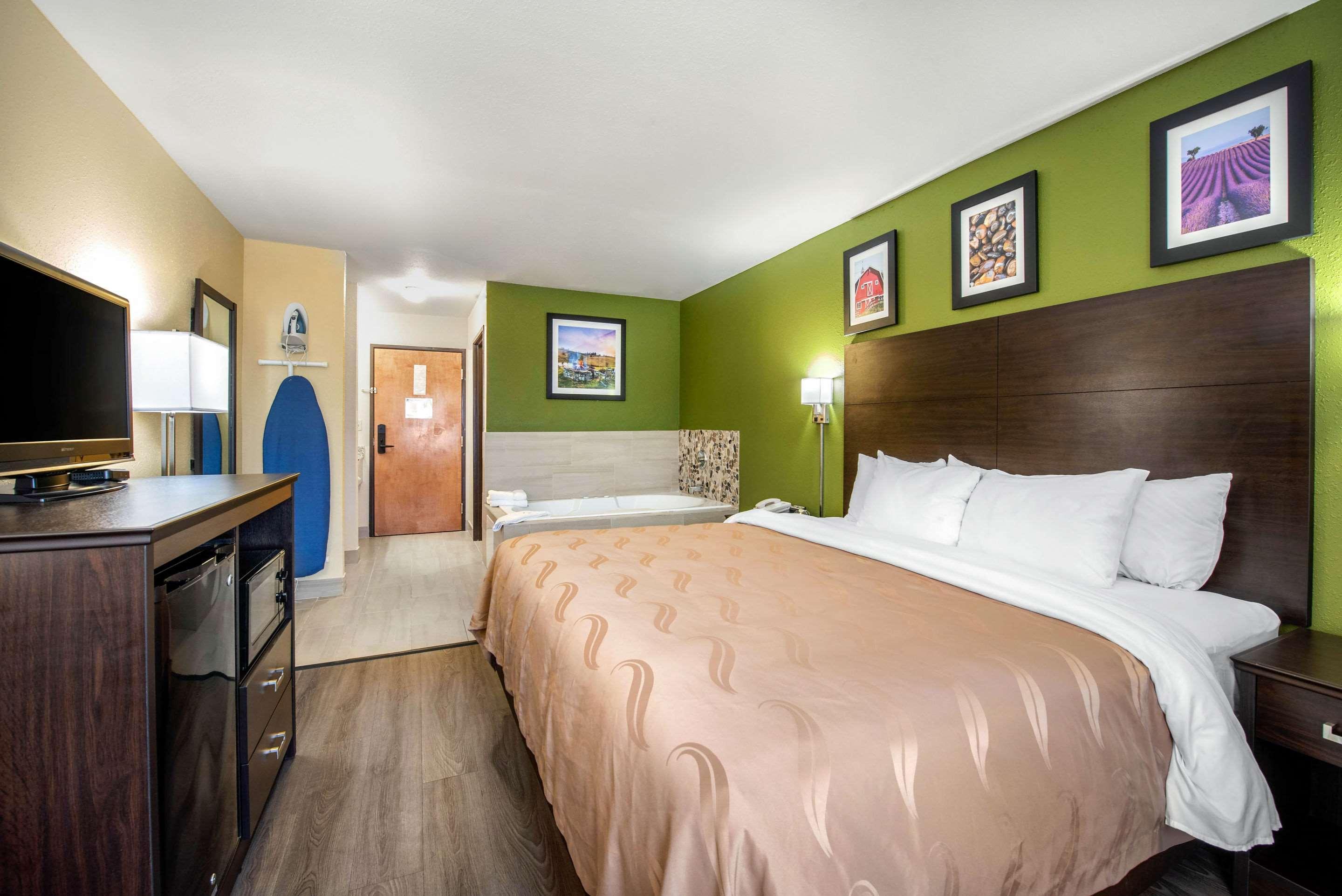 Quality Inn & Suites Brandenburg - Fort Knox Εξωτερικό φωτογραφία
