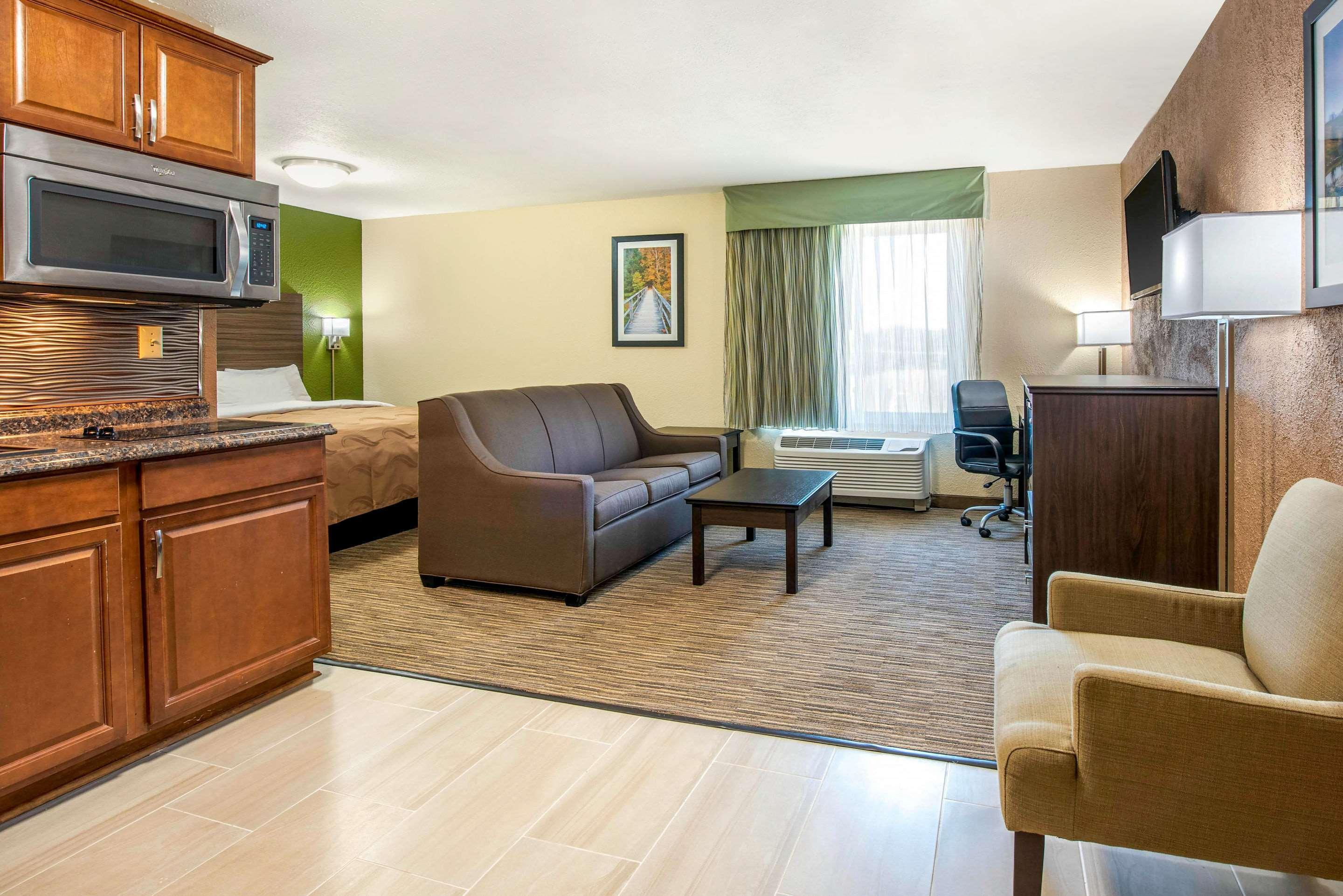 Quality Inn & Suites Brandenburg - Fort Knox Εξωτερικό φωτογραφία