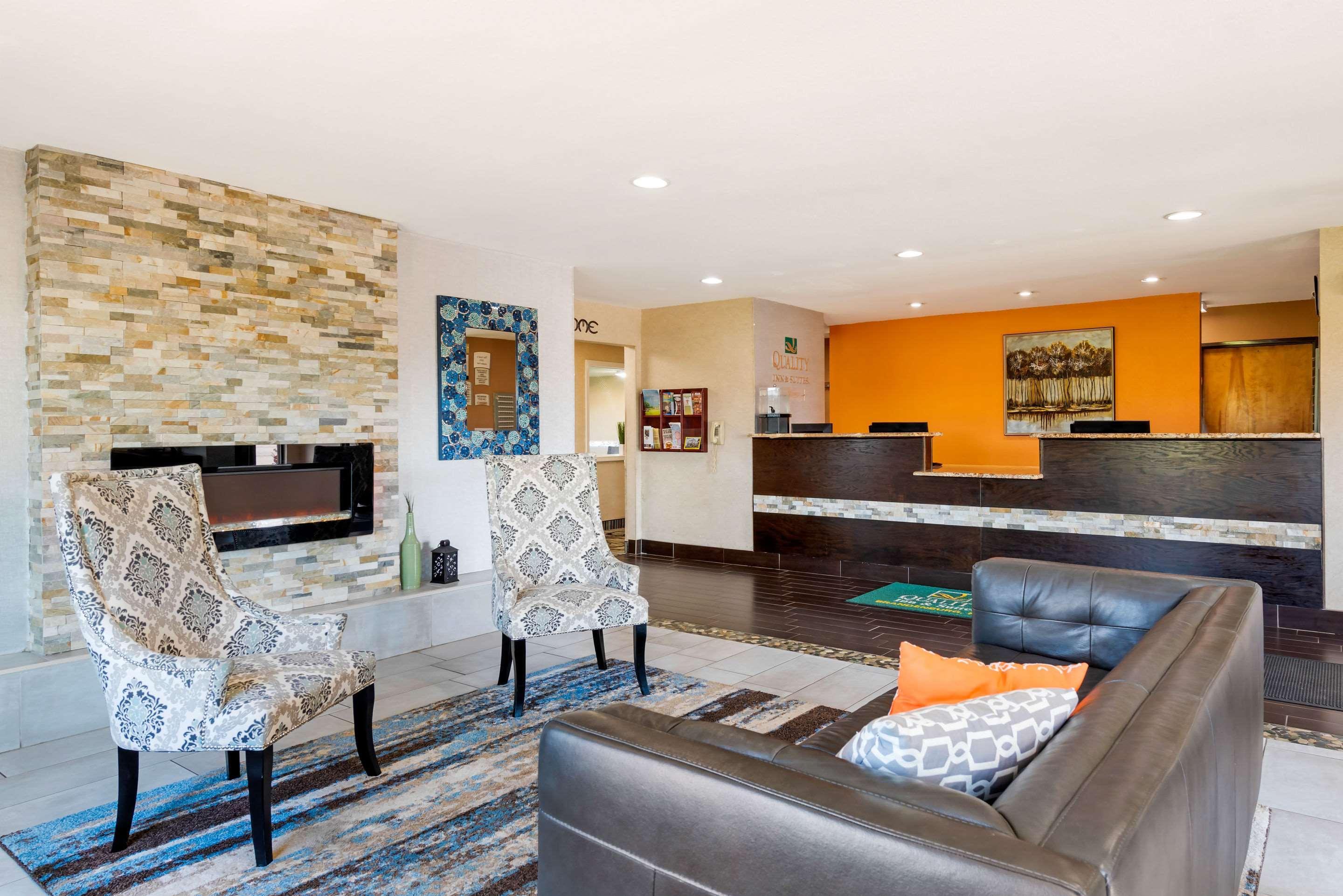 Quality Inn & Suites Brandenburg - Fort Knox Εξωτερικό φωτογραφία