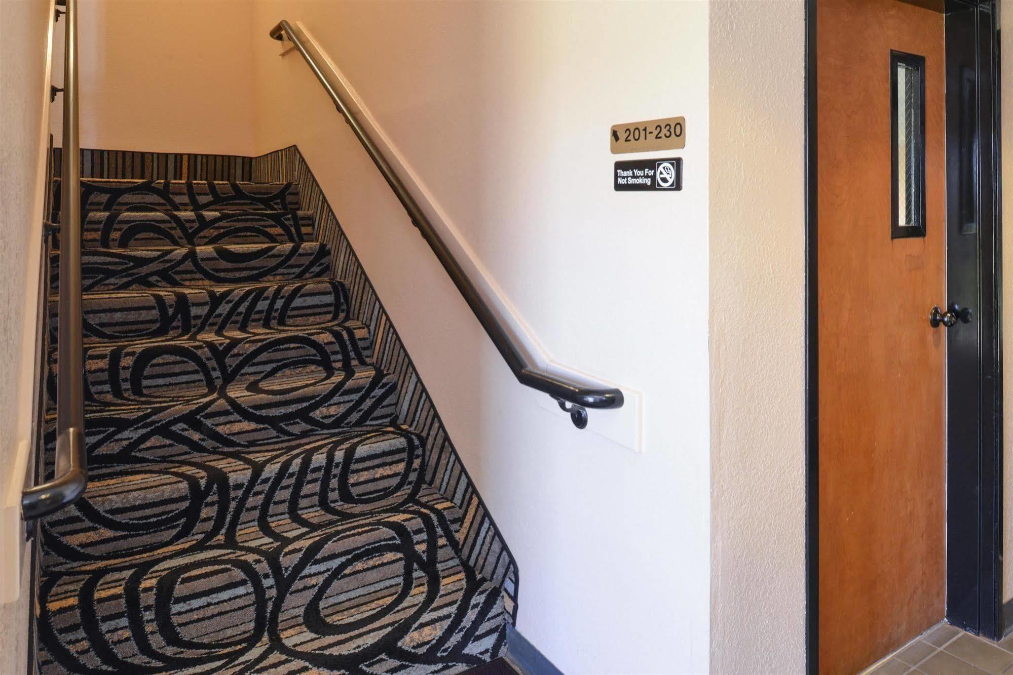 Quality Inn & Suites Brandenburg - Fort Knox Εξωτερικό φωτογραφία